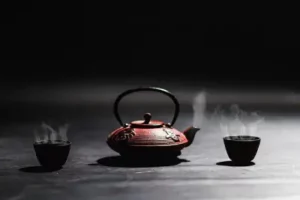 healthy tea kettle with cups